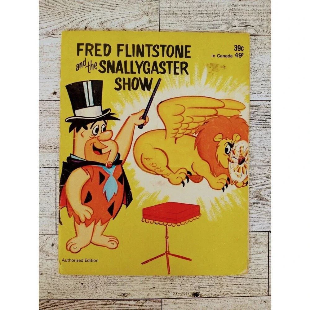 Fred‎ Flintstone Snallygaster Show 1972 Paperback Horace J Elias retro cartoon
